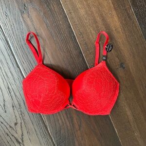 Victoria Secret Red Lace Bombshell Plunge Bra